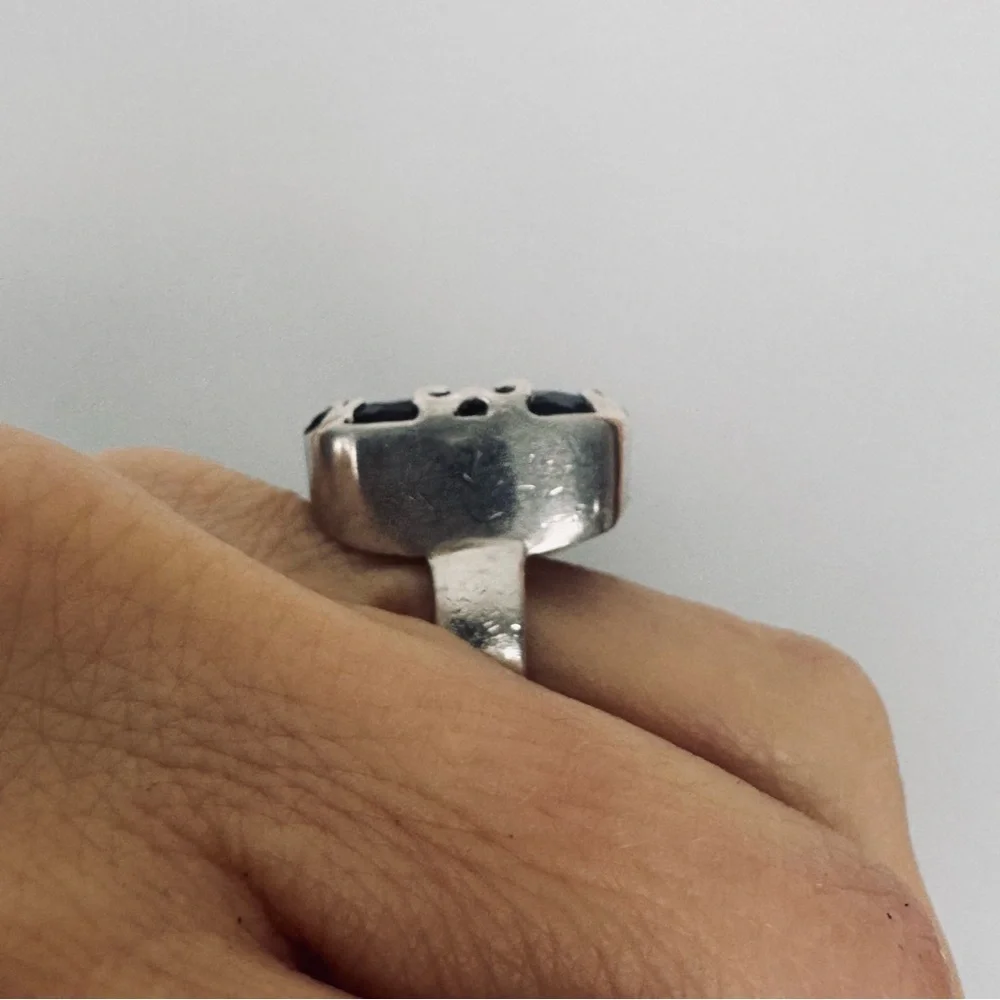 SUNDANCE Brushed Sterling Silver 925 Bezel Bold Love of Labradorite Ring Sz 7